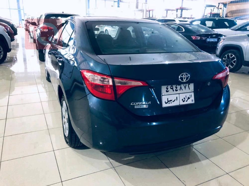 تۆیۆتا کۆرۆلا